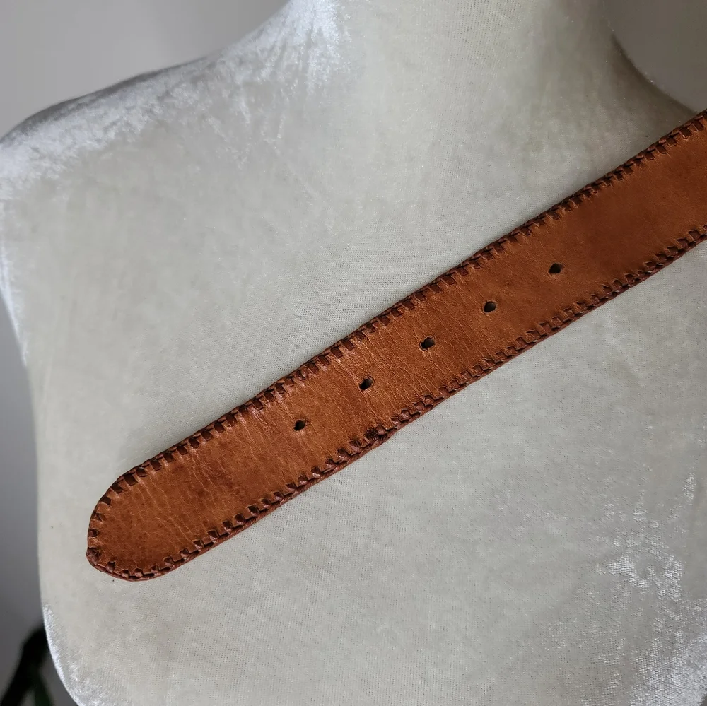 VTG 80s Guatemalan Tooled Leather Belt